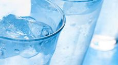 9 Причин пить больше воды каждый день